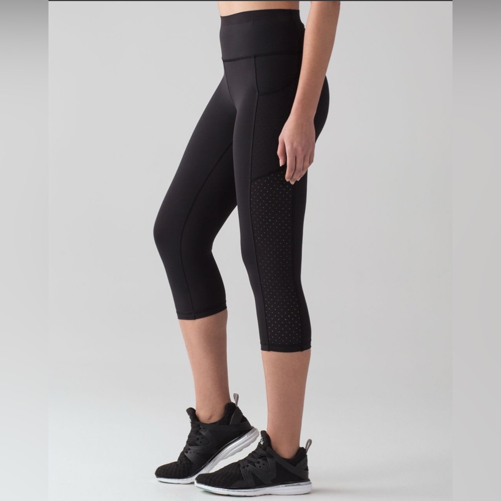 Lululemon Mind Over Miles Crop Leggings